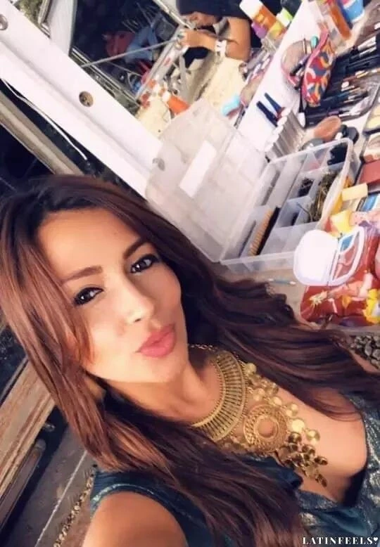 Paula Profile image 2