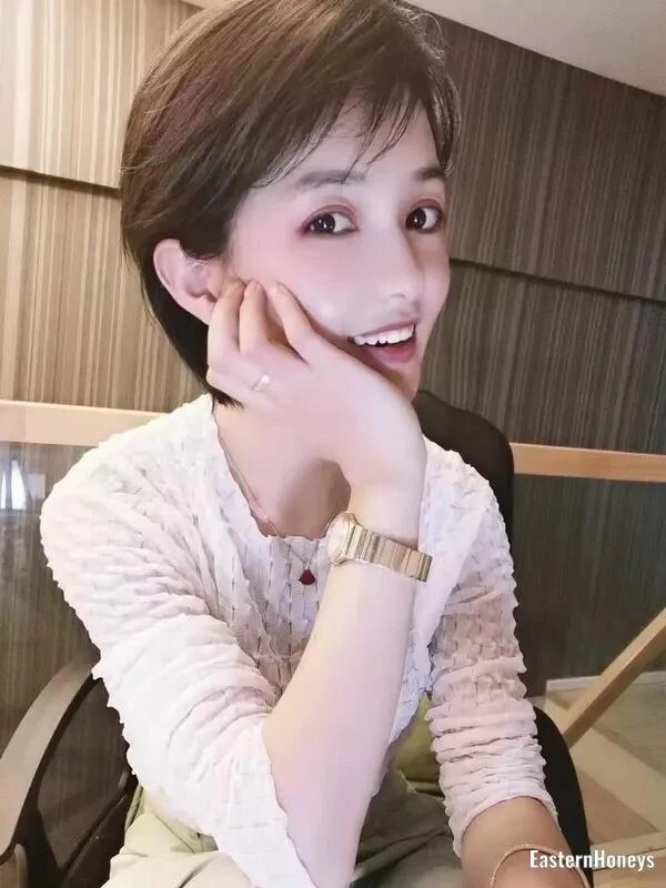 Ziwen Profile image 1