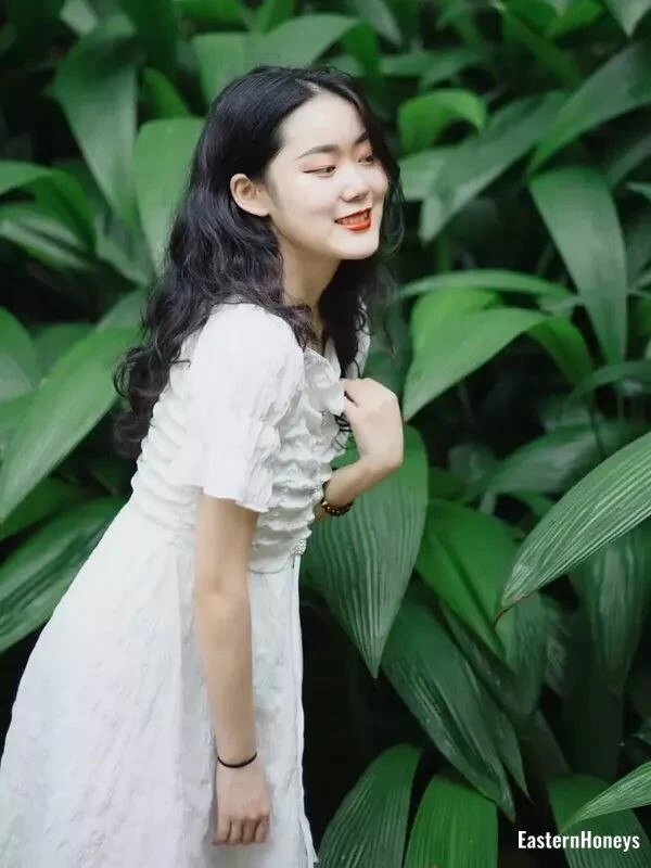 Qingqing Profile image 1